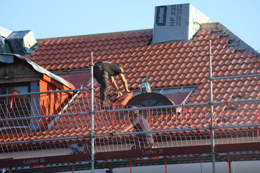 about-01 Roof works